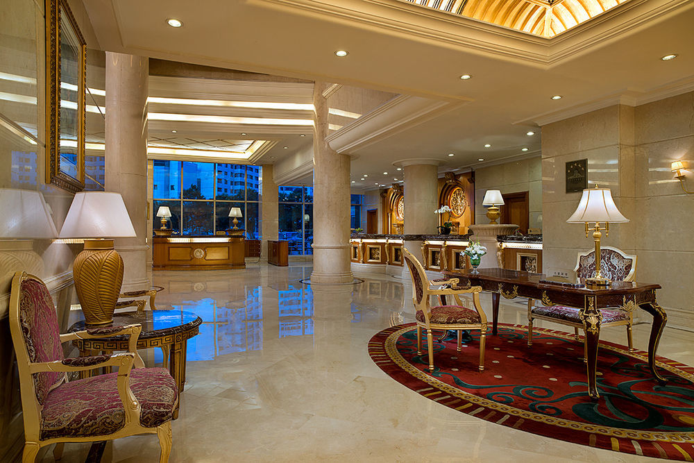 Celebrity International Grand Hotel Pekín Exterior foto